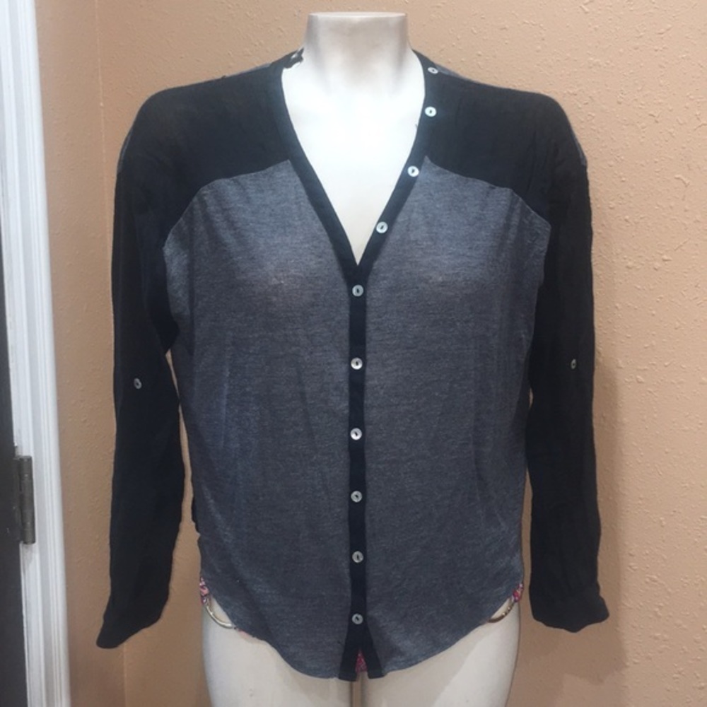 Audrey Ann gray and black Button down top